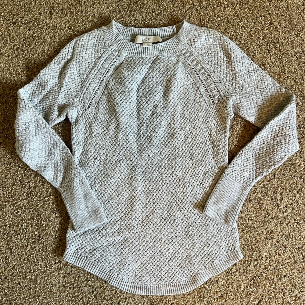 Grey sweater